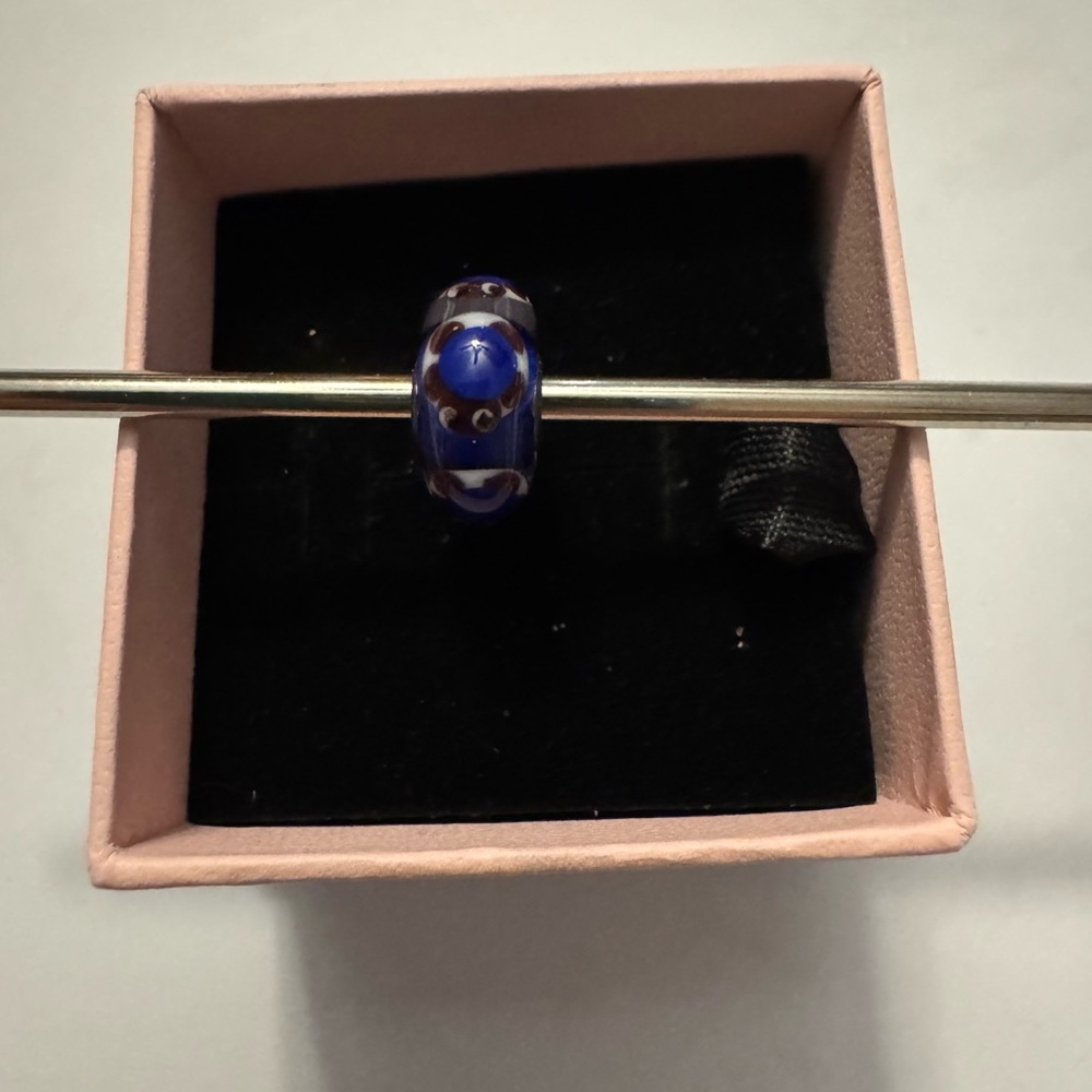 Trollbead unique blue turtle new never worn - Picture 2 of 3